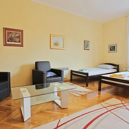 Apartment Istarska Lägenhet Split