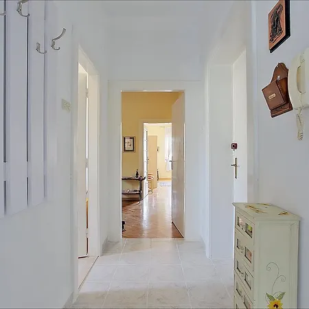 Apartment Istarska Split